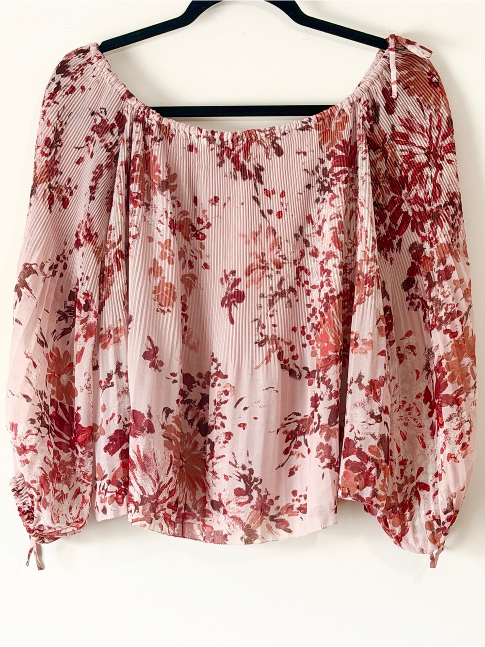 Wilfred Blush Pink Floral Off-Shoulder Peasant Top Aritzia - Picture 10 of 10